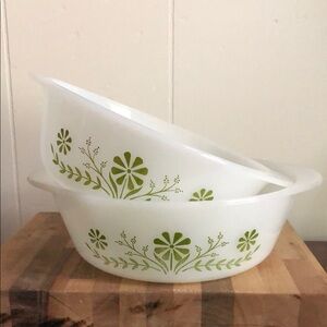 Vintage Glasbake Jeanette Green daisy bakeware - 1.5 Qt & 2 Qt - NO Lids